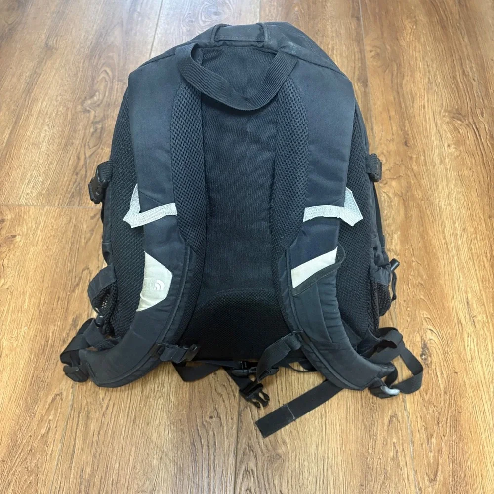 The North Face Recon Backpack Black Hiking School Travel Laptop‎ Bag Gorpcore